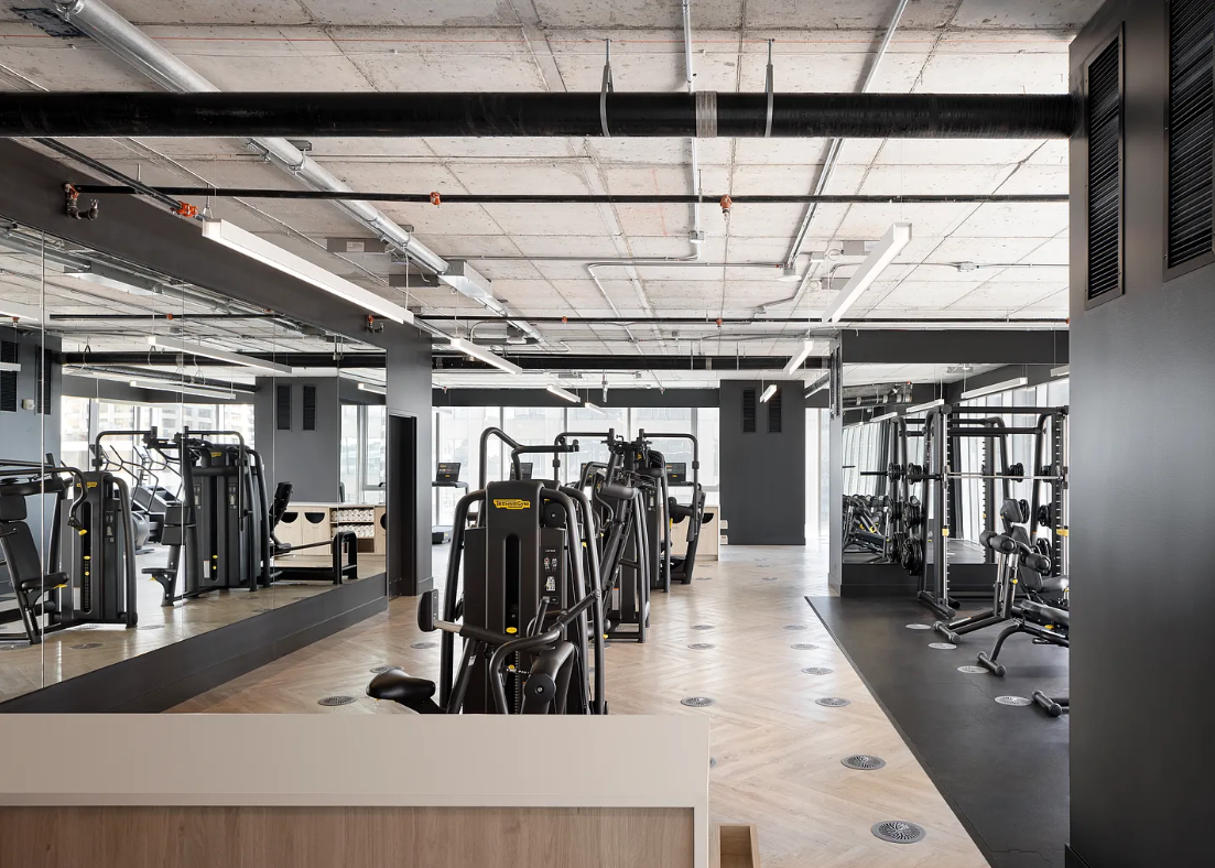 Furnished 2-Bedroom Apartment at 655 Centre St SW – Downtown Calgary Living