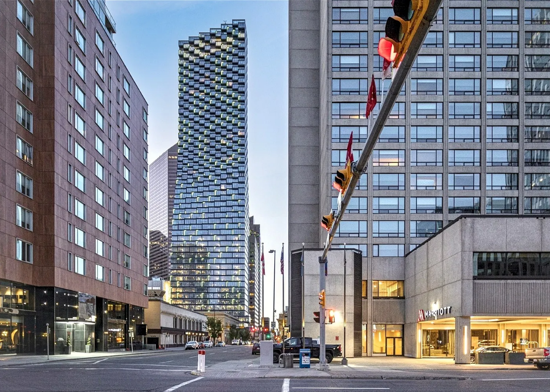 Furnished 2-Bedroom Apartment at 655 Centre St SW – Downtown Calgary Living