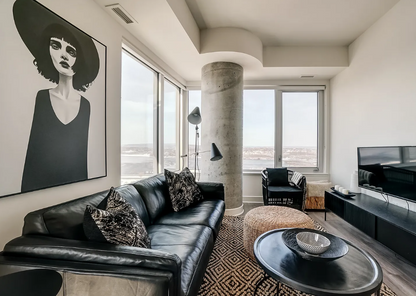 Furnished 2-Bedroom Apartment at 99 Parkdale Ave – Luxury Living in Hintonburg, Ottawa