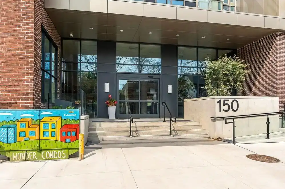 Luxury Heritage Loft in Leslieville — High Ceilings & Furnished Living