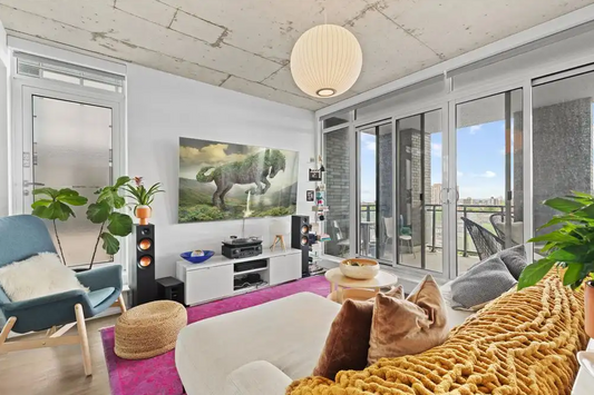 Furnished Condo in Toronto — Stunning Water Views & Entire Floor Suite