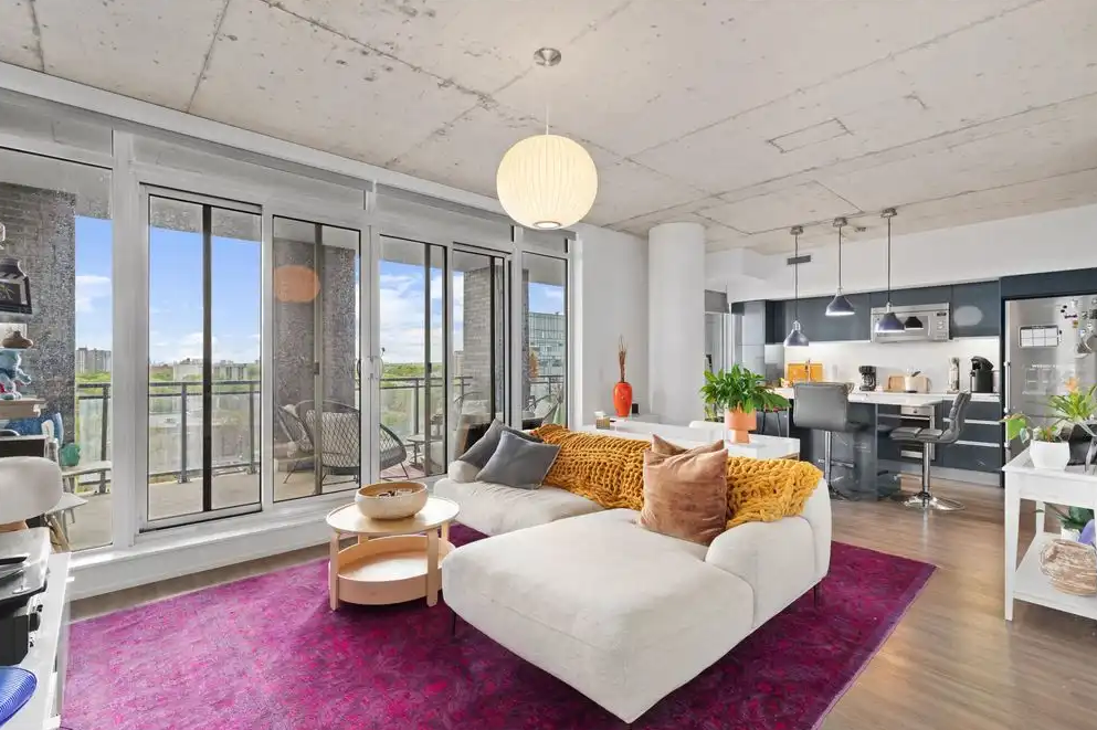 Furnished Condo in Toronto — Stunning Water Views & Entire Floor Suite