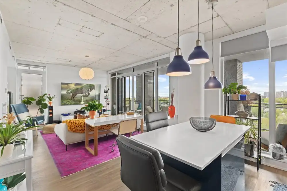 Furnished Condo in Toronto — Stunning Water Views & Entire Floor Suite