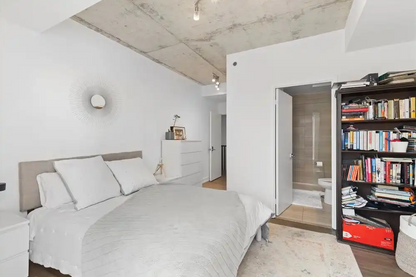 Furnished Condo in Toronto — Stunning Water Views & Entire Floor Suite