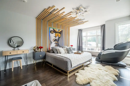 Stylish 3-Story Furnished Detached Home in York — Balcony, Terrace & Prime Location