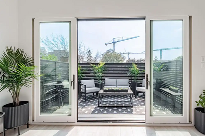 Gorgeous Furnished Townhouse in Queen West — Private Patio & Stylish Design