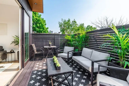 Gorgeous Furnished Townhouse in Queen West — Private Patio & Stylish Design
