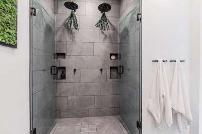 Gorgeous Furnished Townhouse in Queen West — Private Patio & Stylish Design